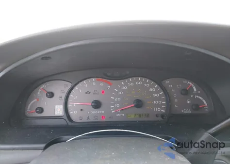 2003 Toyota Sequoia Limited V8 z USA, uszkodzony, nr VIN 5TDBT48A13S156277